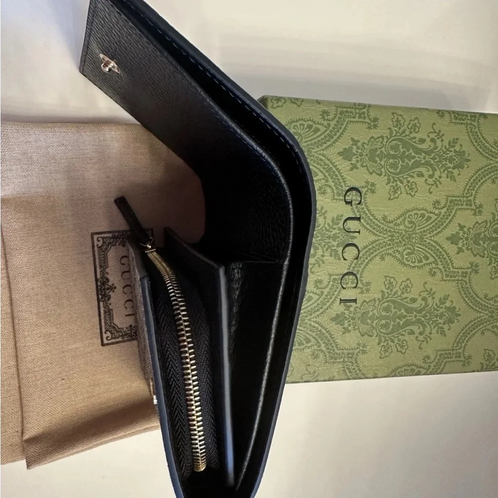 Gucci GG Marmont Black and Brown Leather Monogram Wallet